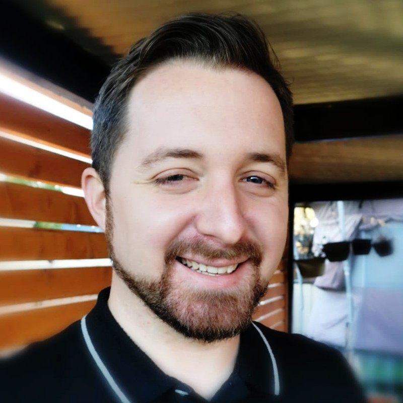 Luke Grimstrup headshot